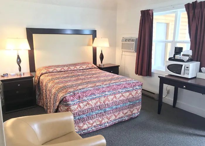 Holiday Lodge 2*