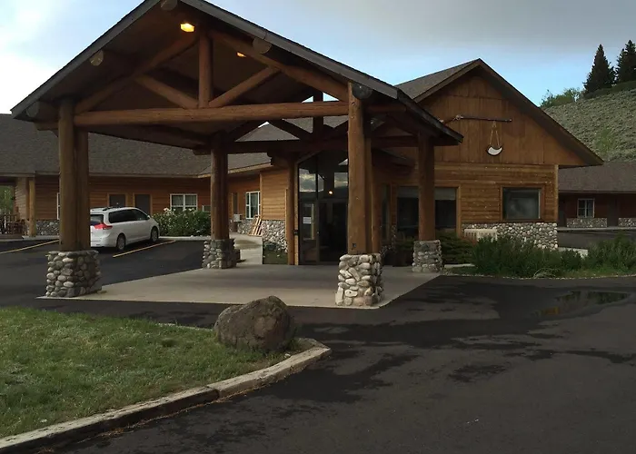 Holiday Lodge Motel